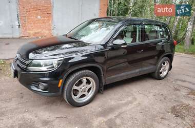 Внедорожник / Кроссовер Volkswagen Tiguan 2013 в Чернигове
