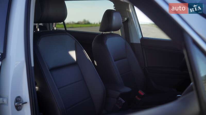 Позашляховик / Кросовер Volkswagen Tiguan 2018 в Вінниці