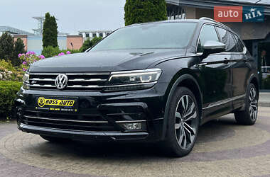 Внедорожник / Кроссовер Volkswagen Tiguan 2020 в 