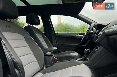 Внедорожник / Кроссовер Volkswagen Tiguan 2020 в 