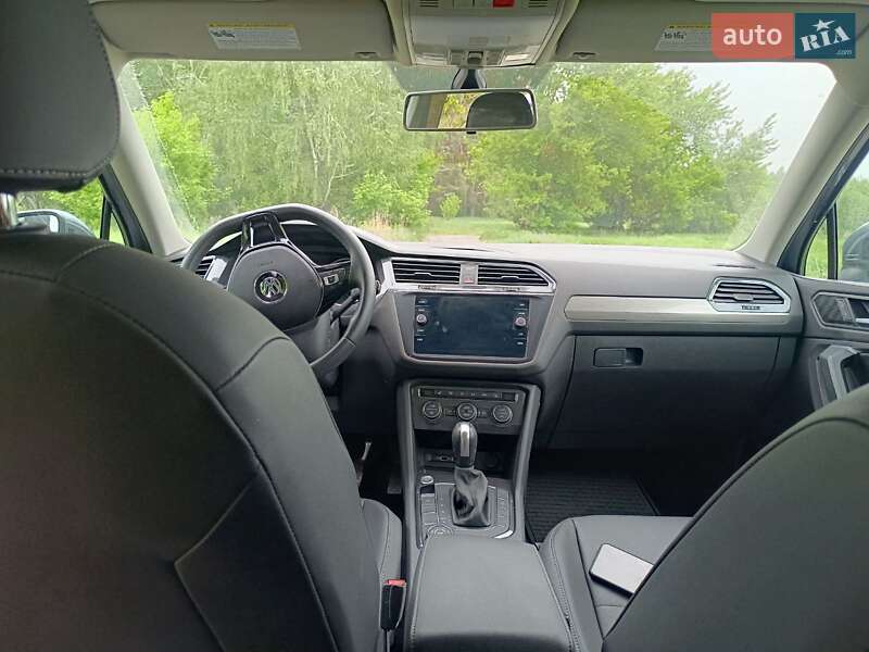 Внедорожник / Кроссовер Volkswagen Tiguan 2020 в Харькове