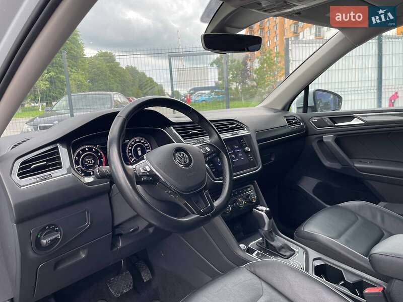 Внедорожник / Кроссовер Volkswagen Tiguan 2018 в Виннице