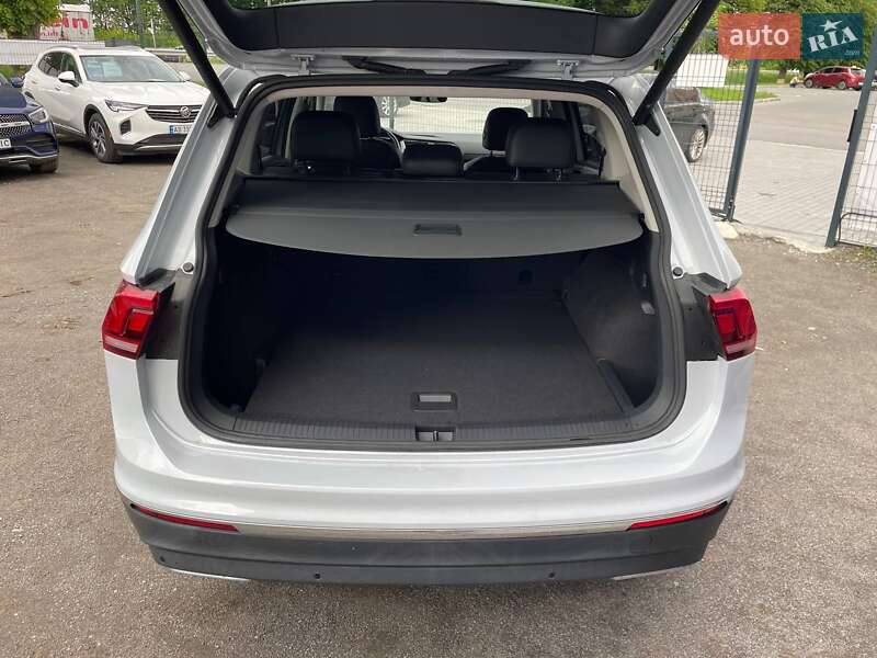 Внедорожник / Кроссовер Volkswagen Tiguan 2018 в Виннице