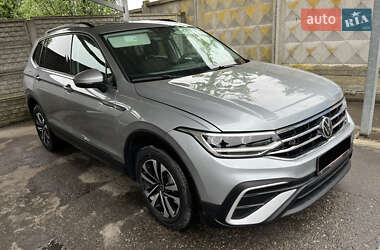 Внедорожник / Кроссовер Volkswagen Tiguan 2023 в Белой Церкви