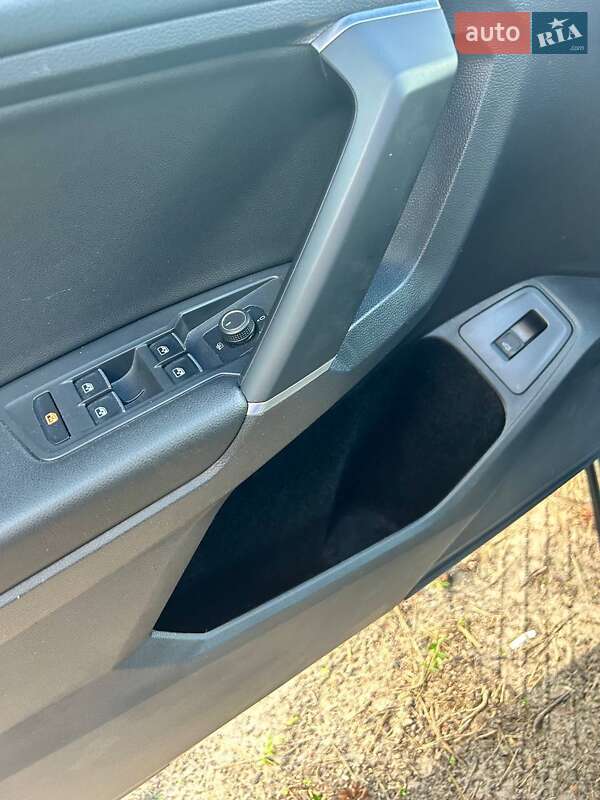 Позашляховик / Кросовер Volkswagen Tiguan 2020 в Полтаві