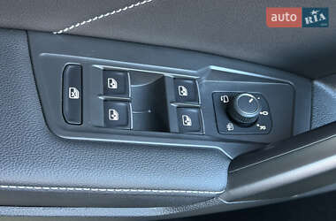 Позашляховик / Кросовер Volkswagen Tiguan 2024 в 