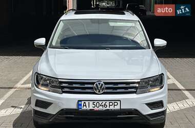 Внедорожник / Кроссовер Volkswagen Tiguan 2018 в 