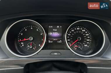Внедорожник / Кроссовер Volkswagen Tiguan 2018 в 