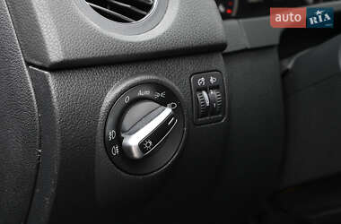 Внедорожник / Кроссовер Volkswagen Tiguan 2014 в 