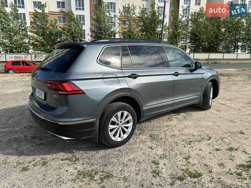 Внедорожник / Кроссовер Volkswagen Tiguan 2018 в Миргороде