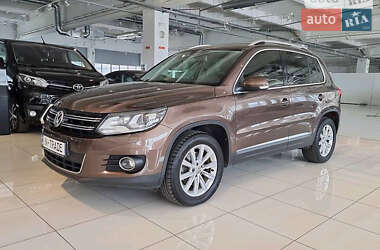 Внедорожник / Кроссовер Volkswagen Tiguan 2013 в Киеве