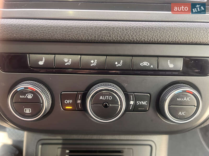 Внедорожник / Кроссовер Volkswagen Tiguan 2016 в Виннице