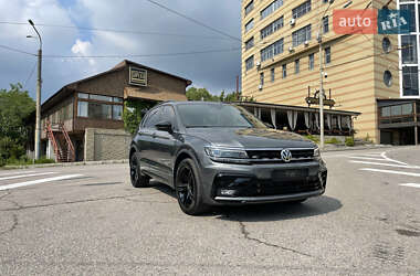 Позашляховик / Кросовер Volkswagen Tiguan 2020 в Дніпрі