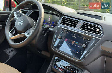 Позашляховик / Кросовер Volkswagen Tiguan 2024 в 