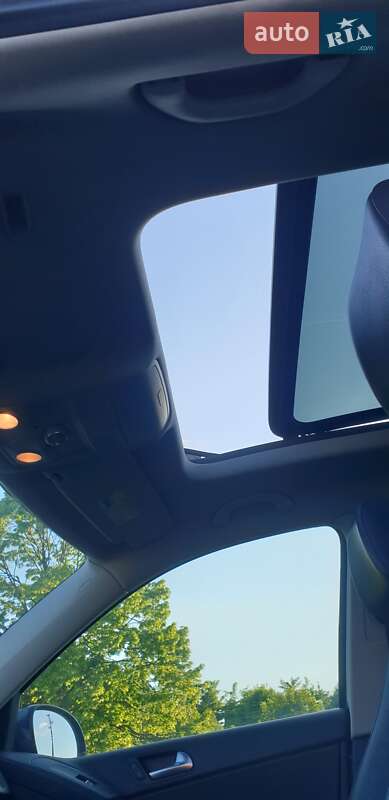 Внедорожник / Кроссовер Volkswagen Tiguan 2012 в Южноукраинске