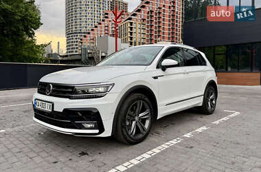 Внедорожник / Кроссовер Volkswagen Tiguan 2019 в Киеве