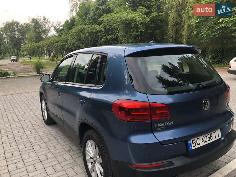 Внедорожник / Кроссовер Volkswagen Tiguan 2017 в Дрогобыче