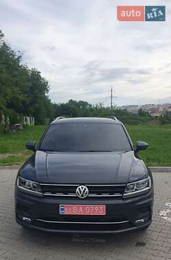 Позашляховик / Кросовер Volkswagen Tiguan 2018 в Вінниці