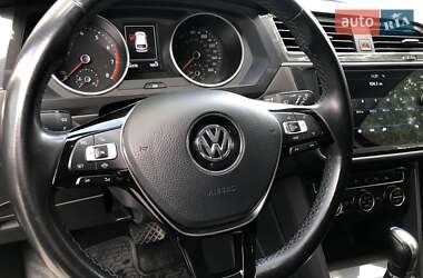Внедорожник / Кроссовер Volkswagen Tiguan 2019 в 