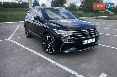 Внедорожник / Кроссовер Volkswagen Tiguan 2021 в Киеве