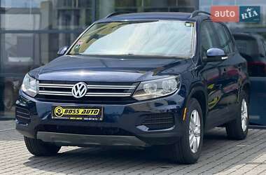 Внедорожник / Кроссовер Volkswagen Tiguan 2016 в 