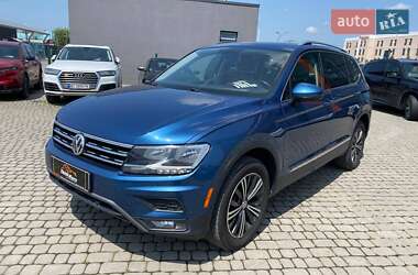 Позашляховик / Кросовер Volkswagen Tiguan 2018 в 