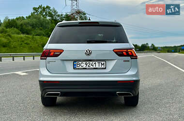 Внедорожник / Кроссовер Volkswagen Tiguan 2018 в 