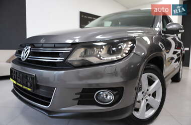 Позашляховик / Кросовер Volkswagen Tiguan 2014 в 