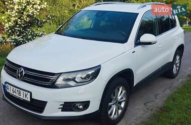 Внедорожник / Кроссовер Volkswagen Tiguan 2015 в 