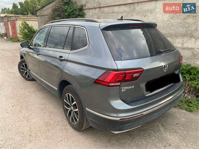 Позашляховик / Кросовер Volkswagen Tiguan 2021 в Києві