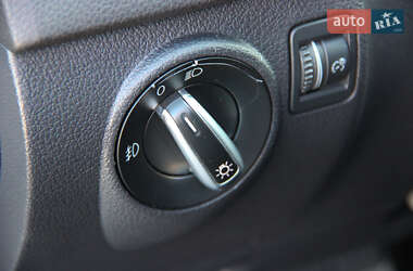 Внедорожник / Кроссовер Volkswagen Tiguan 2012 в 