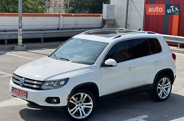 Внедорожник / Кроссовер Volkswagen Tiguan 2012 в Киеве