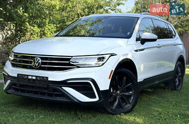 Внедорожник / Кроссовер Volkswagen Tiguan 2024 в Каменском