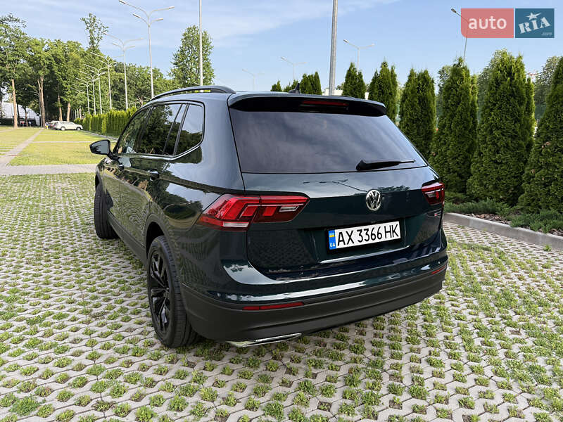 Внедорожник / Кроссовер Volkswagen Tiguan 2019 в Харькове