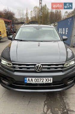 Позашляховик / Кросовер Volkswagen Tiguan 2020 в Києві
