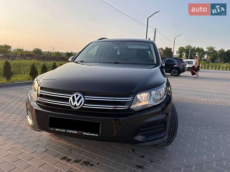 Volkswagen Tiguan 2015