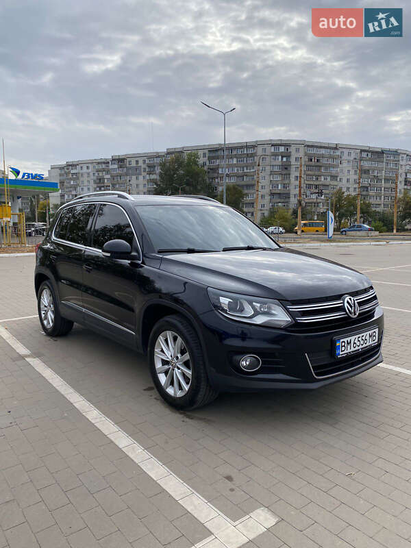 Внедорожник / Кроссовер Volkswagen Tiguan 2014 в Сумах