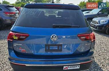 Внедорожник / Кроссовер Volkswagen Tiguan 2020 в 