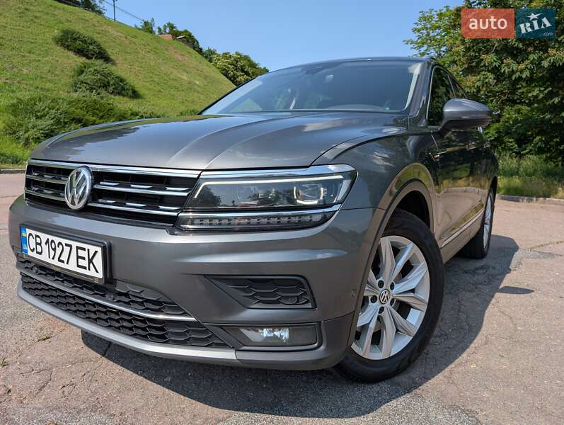 Внедорожник / Кроссовер Volkswagen Tiguan 2017 в Чернигове