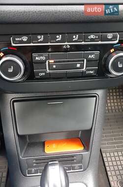 Внедорожник / Кроссовер Volkswagen Tiguan 2014 в 