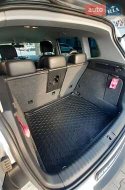 Внедорожник / Кроссовер Volkswagen Tiguan 2014 в 
