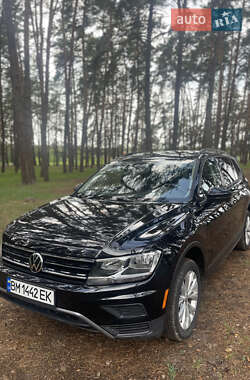 Внедорожник / Кроссовер Volkswagen Tiguan 2018 в Сумах