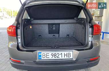 Внедорожник / Кроссовер Volkswagen Tiguan 2015 в 