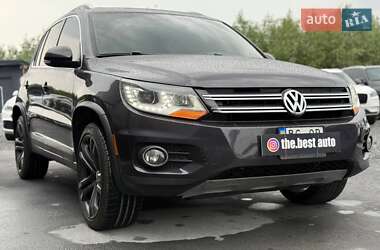 Внедорожник / Кроссовер Volkswagen Tiguan 2016 в 