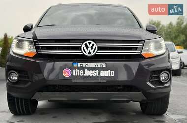 Внедорожник / Кроссовер Volkswagen Tiguan 2016 в 