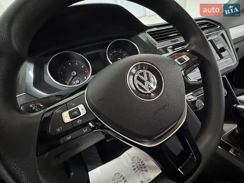 Внедорожник / Кроссовер Volkswagen Tiguan 2019 в Трускавце