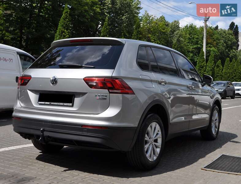 Внедорожник / Кроссовер Volkswagen Tiguan 2016 в Одессе