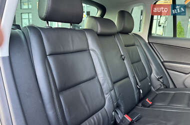 Внедорожник / Кроссовер Volkswagen Tiguan 2016 в 