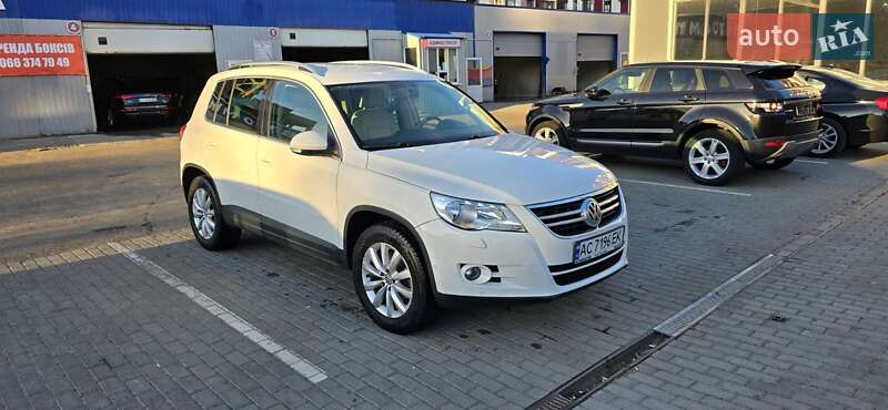 Volkswagen Tiguan 2011