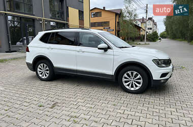 Позашляховик / Кросовер Volkswagen Tiguan 2018 в Луцьку